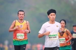 BIB: 26500, 25586, 75345
                            <button type="button" onclick="openModal(9921167)" class="btn btn-primary btn-sm float-right btn-popup" data-toggle="modal" data-target=".modal-high-quality">
                        <i class="fas fa-shopping-cart"></i> Add to Cart
                    </button>
                                            <button type="button" onclick="isThisMe(9921167, true)" class="btn btn-success btn-sm float-right btn-popup btn-isme hidden" data-toggle="tooltip" data-placement="bottom" title="นี่คือรูปของคุณใช่ไหม คลิกที่นี่เพื่อเอาเข้าอัลบั้ม">
                        <i class="fas fa-plus"></i> Add to album
                    </button>
                    <button type="button" onclick="isThisMe(9921167, false)" class="btn btn-warning btn-sm float-right btn-popup btn-isnotme hidden">
                        <i class="fas fa-ban"></i> Remove from album
                    </button>