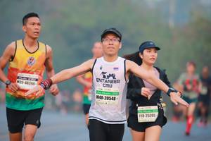 BIB: 48390, 20548, 25205
                            <button type="button" onclick="openModal(9921622)" class="btn btn-primary btn-sm float-right btn-popup" data-toggle="modal" data-target=".modal-high-quality">
                        <i class="fas fa-shopping-cart"></i> Add to Cart
                    </button>
                                            <button type="button" onclick="isThisMe(9921622, true)" class="btn btn-success btn-sm float-right btn-popup btn-isme hidden" data-toggle="tooltip" data-placement="bottom" title="นี่คือรูปของคุณใช่ไหม คลิกที่นี่เพื่อเอาเข้าอัลบั้ม">
                        <i class="fas fa-plus"></i> Add to album
                    </button>
                    <button type="button" onclick="isThisMe(9921622, false)" class="btn btn-warning btn-sm float-right btn-popup btn-isnotme hidden">
                        <i class="fas fa-ban"></i> Remove from album
                    </button>