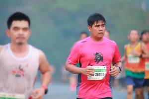 BIB: 2112, 28038
                            <button type="button" onclick="openModal(9920964)" class="btn btn-primary btn-sm float-right btn-popup" data-toggle="modal" data-target=".modal-high-quality">
                        <i class="fas fa-shopping-cart"></i> Add to Cart
                    </button>
                                            <button type="button" onclick="isThisMe(9920964, true)" class="btn btn-success btn-sm float-right btn-popup btn-isme hidden" data-toggle="tooltip" data-placement="bottom" title="นี่คือรูปของคุณใช่ไหม คลิกที่นี่เพื่อเอาเข้าอัลบั้ม">
                        <i class="fas fa-plus"></i> Add to album
                    </button>
                    <button type="button" onclick="isThisMe(9920964, false)" class="btn btn-warning btn-sm float-right btn-popup btn-isnotme hidden">
                        <i class="fas fa-ban"></i> Remove from album
                    </button>
