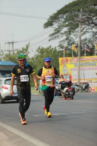 BIB: 464
                            <button type="button" onclick="openModal(10025065)" class="btn btn-primary btn-sm float-right btn-popup" data-toggle="modal" data-target=".modal-high-quality">
                        <i class="fas fa-shopping-cart"></i> Add to Cart
                    </button>
                                            <button type="button" onclick="isThisMe(10025065, true)" class="btn btn-success btn-sm float-right btn-popup btn-isme hidden" data-toggle="tooltip" data-placement="bottom" title="นี่คือรูปของคุณใช่ไหม คลิกที่นี่เพื่อเอาเข้าอัลบั้ม">
                        <i class="fas fa-plus"></i> Add to album
                    </button>
                    <button type="button" onclick="isThisMe(10025065, false)" class="btn btn-warning btn-sm float-right btn-popup btn-isnotme hidden">
                        <i class="fas fa-ban"></i> Remove from album
                    </button>