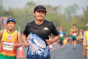 BIB: 41426
                            <button type="button" onclick="openModal(9996097)" class="btn btn-primary btn-sm float-right btn-popup" data-toggle="modal" data-target=".modal-high-quality">
                        <i class="fas fa-shopping-cart"></i> Add to Cart
                    </button>
                                            <button type="button" onclick="isThisMe(9996097, true)" class="btn btn-success btn-sm float-right btn-popup btn-isme hidden" data-toggle="tooltip" data-placement="bottom" title="นี่คือรูปของคุณใช่ไหม คลิกที่นี่เพื่อเอาเข้าอัลบั้ม">
                        <i class="fas fa-plus"></i> Add to album
                    </button>
                    <button type="button" onclick="isThisMe(9996097, false)" class="btn btn-warning btn-sm float-right btn-popup btn-isnotme hidden">
                        <i class="fas fa-ban"></i> Remove from album
                    </button>