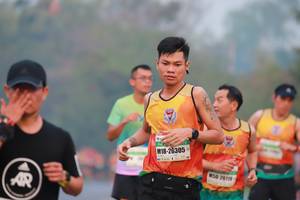 BIB: 26305, 26119
                            <button type="button" onclick="openModal(9921392)" class="btn btn-primary btn-sm float-right btn-popup" data-toggle="modal" data-target=".modal-high-quality">
                        <i class="fas fa-shopping-cart"></i> Add to Cart
                    </button>
                                            <button type="button" onclick="isThisMe(9921392, true)" class="btn btn-success btn-sm float-right btn-popup btn-isme hidden" data-toggle="tooltip" data-placement="bottom" title="นี่คือรูปของคุณใช่ไหม คลิกที่นี่เพื่อเอาเข้าอัลบั้ม">
                        <i class="fas fa-plus"></i> Add to album
                    </button>
                    <button type="button" onclick="isThisMe(9921392, false)" class="btn btn-warning btn-sm float-right btn-popup btn-isnotme hidden">
                        <i class="fas fa-ban"></i> Remove from album
                    </button>