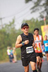 BIB: 42216
                            <button type="button" onclick="openModal(8182129)" class="btn btn-primary btn-sm float-right btn-popup" data-toggle="modal" data-target=".modal-high-quality">
                        <i class="fas fa-shopping-cart"></i> Add to Cart
                    </button>
                                            <button type="button" onclick="isThisMe(8182129, true)" class="btn btn-success btn-sm float-right btn-popup btn-isme hidden" data-toggle="tooltip" data-placement="bottom" title="นี่คือรูปของคุณใช่ไหม คลิกที่นี่เพื่อเอาเข้าอัลบั้ม">
                        <i class="fas fa-plus"></i> Add to album
                    </button>
                    <button type="button" onclick="isThisMe(8182129, false)" class="btn btn-warning btn-sm float-right btn-popup btn-isnotme hidden">
                        <i class="fas fa-ban"></i> Remove from album
                    </button>