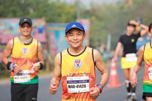 BIB: 4541, 42195, 41426
                            <button type="button" onclick="openModal(9996113)" class="btn btn-primary btn-sm float-right btn-popup" data-toggle="modal" data-target=".modal-high-quality">
                        <i class="fas fa-shopping-cart"></i> Add to Cart
                    </button>
                                            <button type="button" onclick="isThisMe(9996113, true)" class="btn btn-success btn-sm float-right btn-popup btn-isme hidden" data-toggle="tooltip" data-placement="bottom" title="นี่คือรูปของคุณใช่ไหม คลิกที่นี่เพื่อเอาเข้าอัลบั้ม">
                        <i class="fas fa-plus"></i> Add to album
                    </button>
                    <button type="button" onclick="isThisMe(9996113, false)" class="btn btn-warning btn-sm float-right btn-popup btn-isnotme hidden">
                        <i class="fas fa-ban"></i> Remove from album
                    </button>