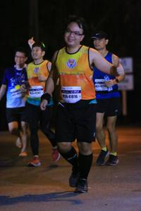 BIB: 4250, 4128, 41816
                            <button type="button" onclick="openModal(10229195)" class="btn btn-primary btn-sm float-right btn-popup" data-toggle="modal" data-target=".modal-high-quality">
                        <i class="fas fa-shopping-cart"></i> Add to Cart
                    </button>
                                            <button type="button" onclick="isThisMe(10229195, true)" class="btn btn-success btn-sm float-right btn-popup btn-isme hidden" data-toggle="tooltip" data-placement="bottom" title="นี่คือรูปของคุณใช่ไหม คลิกที่นี่เพื่อเอาเข้าอัลบั้ม">
                        <i class="fas fa-plus"></i> Add to album
                    </button>
                    <button type="button" onclick="isThisMe(10229195, false)" class="btn btn-warning btn-sm float-right btn-popup btn-isnotme hidden">
                        <i class="fas fa-ban"></i> Remove from album
                    </button>