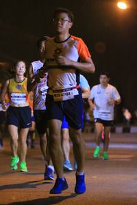 BIB: 42134, 40033
                            <button type="button" onclick="openModal(10231914)" class="btn btn-primary btn-sm float-right btn-popup" data-toggle="modal" data-target=".modal-high-quality">
                        <i class="fas fa-shopping-cart"></i> Add to Cart
                    </button>
                                            <button type="button" onclick="isThisMe(10231914, true)" class="btn btn-success btn-sm float-right btn-popup btn-isme hidden" data-toggle="tooltip" data-placement="bottom" title="นี่คือรูปของคุณใช่ไหม คลิกที่นี่เพื่อเอาเข้าอัลบั้ม">
                        <i class="fas fa-plus"></i> Add to album
                    </button>
                    <button type="button" onclick="isThisMe(10231914, false)" class="btn btn-warning btn-sm float-right btn-popup btn-isnotme hidden">
                        <i class="fas fa-ban"></i> Remove from album
                    </button>