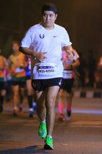 BIB: 42993
                            <button type="button" onclick="openModal(10231908)" class="btn btn-primary btn-sm float-right btn-popup" data-toggle="modal" data-target=".modal-high-quality">
                        <i class="fas fa-shopping-cart"></i> Add to Cart
                    </button>
                                            <button type="button" onclick="isThisMe(10231908, true)" class="btn btn-success btn-sm float-right btn-popup btn-isme hidden" data-toggle="tooltip" data-placement="bottom" title="นี่คือรูปของคุณใช่ไหม คลิกที่นี่เพื่อเอาเข้าอัลบั้ม">
                        <i class="fas fa-plus"></i> Add to album
                    </button>
                    <button type="button" onclick="isThisMe(10231908, false)" class="btn btn-warning btn-sm float-right btn-popup btn-isnotme hidden">
                        <i class="fas fa-ban"></i> Remove from album
                    </button>