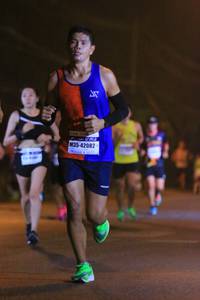 BIB: 204, 42082
                            <button type="button" onclick="openModal(10233354)" class="btn btn-primary btn-sm float-right btn-popup" data-toggle="modal" data-target=".modal-high-quality">
                        <i class="fas fa-shopping-cart"></i> Add to Cart
                    </button>
                                            <button type="button" onclick="isThisMe(10233354, true)" class="btn btn-success btn-sm float-right btn-popup btn-isme hidden" data-toggle="tooltip" data-placement="bottom" title="นี่คือรูปของคุณใช่ไหม คลิกที่นี่เพื่อเอาเข้าอัลบั้ม">
                        <i class="fas fa-plus"></i> Add to album
                    </button>
                    <button type="button" onclick="isThisMe(10233354, false)" class="btn btn-warning btn-sm float-right btn-popup btn-isnotme hidden">
                        <i class="fas fa-ban"></i> Remove from album
                    </button>