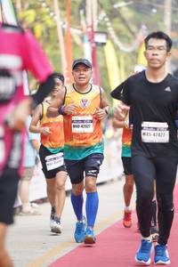 BIB: 42627, 42421
                            <button type="button" onclick="openModal(9896109)" class="btn btn-primary btn-sm float-right btn-popup" data-toggle="modal" data-target=".modal-high-quality">
                        <i class="fas fa-shopping-cart"></i> Add to Cart
                    </button>
                                            <button type="button" onclick="isThisMe(9896109, true)" class="btn btn-success btn-sm float-right btn-popup btn-isme hidden" data-toggle="tooltip" data-placement="bottom" title="นี่คือรูปของคุณใช่ไหม คลิกที่นี่เพื่อเอาเข้าอัลบั้ม">
                        <i class="fas fa-plus"></i> Add to album
                    </button>
                    <button type="button" onclick="isThisMe(9896109, false)" class="btn btn-warning btn-sm float-right btn-popup btn-isnotme hidden">
                        <i class="fas fa-ban"></i> Remove from album
                    </button>