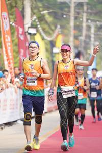 BIB: 41714, 41016
                            <button type="button" onclick="openModal(8136091)" class="btn btn-primary btn-sm float-right btn-popup" data-toggle="modal" data-target=".modal-high-quality">
                        <i class="fas fa-shopping-cart"></i> Add to Cart
                    </button>
                                            <button type="button" onclick="isThisMe(8136091, true)" class="btn btn-success btn-sm float-right btn-popup btn-isme hidden" data-toggle="tooltip" data-placement="bottom" title="นี่คือรูปของคุณใช่ไหม คลิกที่นี่เพื่อเอาเข้าอัลบั้ม">
                        <i class="fas fa-plus"></i> Add to album
                    </button>
                    <button type="button" onclick="isThisMe(8136091, false)" class="btn btn-warning btn-sm float-right btn-popup btn-isnotme hidden">
                        <i class="fas fa-ban"></i> Remove from album
                    </button>