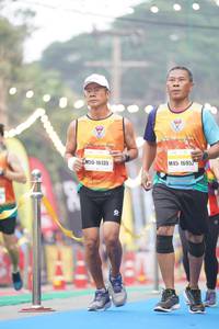 BIB: 40923, 40146
                            <button type="button" onclick="openModal(8076086)" class="btn btn-primary btn-sm float-right btn-popup" data-toggle="modal" data-target=".modal-high-quality">
                        <i class="fas fa-shopping-cart"></i> Add to Cart
                    </button>
                                            <button type="button" onclick="isThisMe(8076086, true)" class="btn btn-success btn-sm float-right btn-popup btn-isme hidden" data-toggle="tooltip" data-placement="bottom" title="นี่คือรูปของคุณใช่ไหม คลิกที่นี่เพื่อเอาเข้าอัลบั้ม">
                        <i class="fas fa-plus"></i> Add to album
                    </button>
                    <button type="button" onclick="isThisMe(8076086, false)" class="btn btn-warning btn-sm float-right btn-popup btn-isnotme hidden">
                        <i class="fas fa-ban"></i> Remove from album
                    </button>