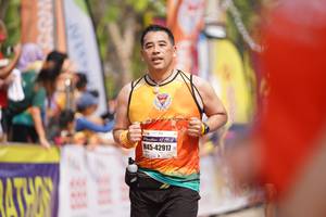 BIB: 42917
                            <button type="button" onclick="openModal(10318804)" class="btn btn-primary btn-sm float-right btn-popup" data-toggle="modal" data-target=".modal-high-quality">
                        <i class="fas fa-shopping-cart"></i> Add to Cart
                    </button>
                                            <button type="button" onclick="isThisMe(10318804, true)" class="btn btn-success btn-sm float-right btn-popup btn-isme hidden" data-toggle="tooltip" data-placement="bottom" title="นี่คือรูปของคุณใช่ไหม คลิกที่นี่เพื่อเอาเข้าอัลบั้ม">
                        <i class="fas fa-plus"></i> Add to album
                    </button>
                    <button type="button" onclick="isThisMe(10318804, false)" class="btn btn-warning btn-sm float-right btn-popup btn-isnotme hidden">
                        <i class="fas fa-ban"></i> Remove from album
                    </button>