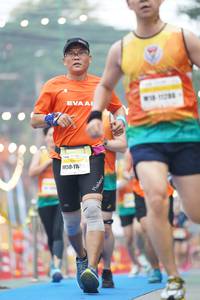 BIB: 6717, 42209
                            <button type="button" onclick="openModal(8043426)" class="btn btn-primary btn-sm float-right btn-popup" data-toggle="modal" data-target=".modal-high-quality">
                        <i class="fas fa-shopping-cart"></i> Add to Cart
                    </button>
                                            <button type="button" onclick="isThisMe(8043426, true)" class="btn btn-success btn-sm float-right btn-popup btn-isme hidden" data-toggle="tooltip" data-placement="bottom" title="นี่คือรูปของคุณใช่ไหม คลิกที่นี่เพื่อเอาเข้าอัลบั้ม">
                        <i class="fas fa-plus"></i> Add to album
                    </button>
                    <button type="button" onclick="isThisMe(8043426, false)" class="btn btn-warning btn-sm float-right btn-popup btn-isnotme hidden">
                        <i class="fas fa-ban"></i> Remove from album
                    </button>