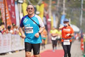 BIB: 47442
                            <button type="button" onclick="openModal(10318571)" class="btn btn-primary btn-sm float-right btn-popup" data-toggle="modal" data-target=".modal-high-quality">
                        <i class="fas fa-shopping-cart"></i> Add to Cart
                    </button>
                                            <button type="button" onclick="isThisMe(10318571, true)" class="btn btn-success btn-sm float-right btn-popup btn-isme hidden" data-toggle="tooltip" data-placement="bottom" title="นี่คือรูปของคุณใช่ไหม คลิกที่นี่เพื่อเอาเข้าอัลบั้ม">
                        <i class="fas fa-plus"></i> Add to album
                    </button>
                    <button type="button" onclick="isThisMe(10318571, false)" class="btn btn-warning btn-sm float-right btn-popup btn-isnotme hidden">
                        <i class="fas fa-ban"></i> Remove from album
                    </button>