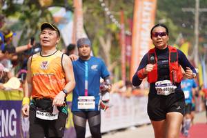 BIB: 40390, 42280
                            <button type="button" onclick="openModal(10318719)" class="btn btn-primary btn-sm float-right btn-popup" data-toggle="modal" data-target=".modal-high-quality">
                        <i class="fas fa-shopping-cart"></i> Add to Cart
                    </button>
                                            <button type="button" onclick="isThisMe(10318719, true)" class="btn btn-success btn-sm float-right btn-popup btn-isme hidden" data-toggle="tooltip" data-placement="bottom" title="นี่คือรูปของคุณใช่ไหม คลิกที่นี่เพื่อเอาเข้าอัลบั้ม">
                        <i class="fas fa-plus"></i> Add to album
                    </button>
                    <button type="button" onclick="isThisMe(10318719, false)" class="btn btn-warning btn-sm float-right btn-popup btn-isnotme hidden">
                        <i class="fas fa-ban"></i> Remove from album
                    </button>