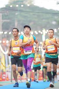 BIB: 21952, 2975
                            <button type="button" onclick="openModal(8075045)" class="btn btn-primary btn-sm float-right btn-popup" data-toggle="modal" data-target=".modal-high-quality">
                        <i class="fas fa-shopping-cart"></i> Add to Cart
                    </button>
                                            <button type="button" onclick="isThisMe(8075045, true)" class="btn btn-success btn-sm float-right btn-popup btn-isme hidden" data-toggle="tooltip" data-placement="bottom" title="นี่คือรูปของคุณใช่ไหม คลิกที่นี่เพื่อเอาเข้าอัลบั้ม">
                        <i class="fas fa-plus"></i> Add to album
                    </button>
                    <button type="button" onclick="isThisMe(8075045, false)" class="btn btn-warning btn-sm float-right btn-popup btn-isnotme hidden">
                        <i class="fas fa-ban"></i> Remove from album
                    </button>