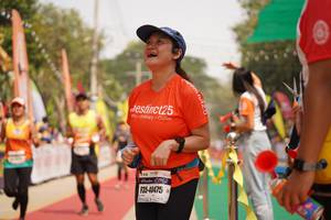 BIB: 40475
                            <button type="button" onclick="openModal(10318673)" class="btn btn-primary btn-sm float-right btn-popup" data-toggle="modal" data-target=".modal-high-quality">
                        <i class="fas fa-shopping-cart"></i> Add to Cart
                    </button>
                                            <button type="button" onclick="isThisMe(10318673, true)" class="btn btn-success btn-sm float-right btn-popup btn-isme hidden" data-toggle="tooltip" data-placement="bottom" title="นี่คือรูปของคุณใช่ไหม คลิกที่นี่เพื่อเอาเข้าอัลบั้ม">
                        <i class="fas fa-plus"></i> Add to album
                    </button>
                    <button type="button" onclick="isThisMe(10318673, false)" class="btn btn-warning btn-sm float-right btn-popup btn-isnotme hidden">
                        <i class="fas fa-ban"></i> Remove from album
                    </button>