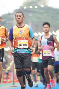 BIB: 123, 40146
                            <button type="button" onclick="openModal(8076643)" class="btn btn-primary btn-sm float-right btn-popup" data-toggle="modal" data-target=".modal-high-quality">
                        <i class="fas fa-shopping-cart"></i> Add to Cart
                    </button>
                                            <button type="button" onclick="isThisMe(8076643, true)" class="btn btn-success btn-sm float-right btn-popup btn-isme hidden" data-toggle="tooltip" data-placement="bottom" title="นี่คือรูปของคุณใช่ไหม คลิกที่นี่เพื่อเอาเข้าอัลบั้ม">
                        <i class="fas fa-plus"></i> Add to album
                    </button>
                    <button type="button" onclick="isThisMe(8076643, false)" class="btn btn-warning btn-sm float-right btn-popup btn-isnotme hidden">
                        <i class="fas fa-ban"></i> Remove from album
                    </button>
