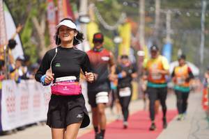 BIB: 
                            <button type="button" onclick="openModal(10318132)" class="btn btn-primary btn-sm float-right btn-popup" data-toggle="modal" data-target=".modal-high-quality">
                        <i class="fas fa-shopping-cart"></i> Add to Cart
                    </button>
                                            <button type="button" onclick="isThisMe(10318132, true)" class="btn btn-success btn-sm float-right btn-popup btn-isme hidden" data-toggle="tooltip" data-placement="bottom" title="นี่คือรูปของคุณใช่ไหม คลิกที่นี่เพื่อเอาเข้าอัลบั้ม">
                        <i class="fas fa-plus"></i> Add to album
                    </button>
                    <button type="button" onclick="isThisMe(10318132, false)" class="btn btn-warning btn-sm float-right btn-popup btn-isnotme hidden">
                        <i class="fas fa-ban"></i> Remove from album
                    </button>