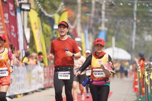 BIB: 40322, 46203, 42842
                            <button type="button" onclick="openModal(10318321)" class="btn btn-primary btn-sm float-right btn-popup" data-toggle="modal" data-target=".modal-high-quality">
                        <i class="fas fa-shopping-cart"></i> Add to Cart
                    </button>
                                            <button type="button" onclick="isThisMe(10318321, true)" class="btn btn-success btn-sm float-right btn-popup btn-isme hidden" data-toggle="tooltip" data-placement="bottom" title="นี่คือรูปของคุณใช่ไหม คลิกที่นี่เพื่อเอาเข้าอัลบั้ม">
                        <i class="fas fa-plus"></i> Add to album
                    </button>
                    <button type="button" onclick="isThisMe(10318321, false)" class="btn btn-warning btn-sm float-right btn-popup btn-isnotme hidden">
                        <i class="fas fa-ban"></i> Remove from album
                    </button>