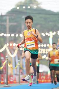 BIB: 121, 46265
                            <button type="button" onclick="openModal(8038118)" class="btn btn-primary btn-sm float-right btn-popup" data-toggle="modal" data-target=".modal-high-quality">
                        <i class="fas fa-shopping-cart"></i> Add to Cart
                    </button>
                                            <button type="button" onclick="isThisMe(8038118, true)" class="btn btn-success btn-sm float-right btn-popup btn-isme hidden" data-toggle="tooltip" data-placement="bottom" title="นี่คือรูปของคุณใช่ไหม คลิกที่นี่เพื่อเอาเข้าอัลบั้ม">
                        <i class="fas fa-plus"></i> Add to album
                    </button>
                    <button type="button" onclick="isThisMe(8038118, false)" class="btn btn-warning btn-sm float-right btn-popup btn-isnotme hidden">
                        <i class="fas fa-ban"></i> Remove from album
                    </button>