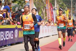 BIB: 47082, 46044
                            <button type="button" onclick="openModal(10318048)" class="btn btn-primary btn-sm float-right btn-popup" data-toggle="modal" data-target=".modal-high-quality">
                        <i class="fas fa-shopping-cart"></i> Add to Cart
                    </button>
                                            <button type="button" onclick="isThisMe(10318048, true)" class="btn btn-success btn-sm float-right btn-popup btn-isme hidden" data-toggle="tooltip" data-placement="bottom" title="นี่คือรูปของคุณใช่ไหม คลิกที่นี่เพื่อเอาเข้าอัลบั้ม">
                        <i class="fas fa-plus"></i> Add to album
                    </button>
                    <button type="button" onclick="isThisMe(10318048, false)" class="btn btn-warning btn-sm float-right btn-popup btn-isnotme hidden">
                        <i class="fas fa-ban"></i> Remove from album
                    </button>