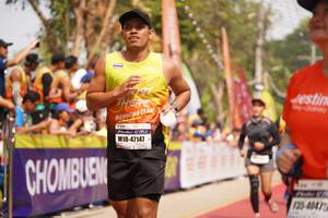 BIB: 47147, 4047
                            <button type="button" onclick="openModal(10318687)" class="btn btn-primary btn-sm float-right btn-popup" data-toggle="modal" data-target=".modal-high-quality">
                        <i class="fas fa-shopping-cart"></i> Add to Cart
                    </button>
                                            <button type="button" onclick="isThisMe(10318687, true)" class="btn btn-success btn-sm float-right btn-popup btn-isme hidden" data-toggle="tooltip" data-placement="bottom" title="นี่คือรูปของคุณใช่ไหม คลิกที่นี่เพื่อเอาเข้าอัลบั้ม">
                        <i class="fas fa-plus"></i> Add to album
                    </button>
                    <button type="button" onclick="isThisMe(10318687, false)" class="btn btn-warning btn-sm float-right btn-popup btn-isnotme hidden">
                        <i class="fas fa-ban"></i> Remove from album
                    </button>