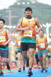 BIB: 46685, 47935, 42623
                            <button type="button" onclick="openModal(8044726)" class="btn btn-primary btn-sm float-right btn-popup" data-toggle="modal" data-target=".modal-high-quality">
                        <i class="fas fa-shopping-cart"></i> Add to Cart
                    </button>
                                            <button type="button" onclick="isThisMe(8044726, true)" class="btn btn-success btn-sm float-right btn-popup btn-isme hidden" data-toggle="tooltip" data-placement="bottom" title="นี่คือรูปของคุณใช่ไหม คลิกที่นี่เพื่อเอาเข้าอัลบั้ม">
                        <i class="fas fa-plus"></i> Add to album
                    </button>
                    <button type="button" onclick="isThisMe(8044726, false)" class="btn btn-warning btn-sm float-right btn-popup btn-isnotme hidden">
                        <i class="fas fa-ban"></i> Remove from album
                    </button>