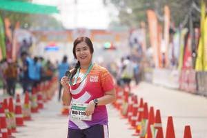 BIB: 2115
                            <button type="button" onclick="openModal(10319122)" class="btn btn-primary btn-sm float-right btn-popup" data-toggle="modal" data-target=".modal-high-quality">
                        <i class="fas fa-shopping-cart"></i> Add to Cart
                    </button>
                                            <button type="button" onclick="isThisMe(10319122, true)" class="btn btn-success btn-sm float-right btn-popup btn-isme hidden" data-toggle="tooltip" data-placement="bottom" title="นี่คือรูปของคุณใช่ไหม คลิกที่นี่เพื่อเอาเข้าอัลบั้ม">
                        <i class="fas fa-plus"></i> Add to album
                    </button>
                    <button type="button" onclick="isThisMe(10319122, false)" class="btn btn-warning btn-sm float-right btn-popup btn-isnotme hidden">
                        <i class="fas fa-ban"></i> Remove from album
                    </button>