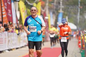 BIB: 47442
                            <button type="button" onclick="openModal(10318559)" class="btn btn-primary btn-sm float-right btn-popup" data-toggle="modal" data-target=".modal-high-quality">
                        <i class="fas fa-shopping-cart"></i> Add to Cart
                    </button>
                                            <button type="button" onclick="isThisMe(10318559, true)" class="btn btn-success btn-sm float-right btn-popup btn-isme hidden" data-toggle="tooltip" data-placement="bottom" title="นี่คือรูปของคุณใช่ไหม คลิกที่นี่เพื่อเอาเข้าอัลบั้ม">
                        <i class="fas fa-plus"></i> Add to album
                    </button>
                    <button type="button" onclick="isThisMe(10318559, false)" class="btn btn-warning btn-sm float-right btn-popup btn-isnotme hidden">
                        <i class="fas fa-ban"></i> Remove from album
                    </button>