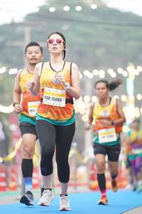 BIB: 42195, 40115
                            <button type="button" onclick="openModal(8074545)" class="btn btn-primary btn-sm float-right btn-popup" data-toggle="modal" data-target=".modal-high-quality">
                        <i class="fas fa-shopping-cart"></i> Add to Cart
                    </button>
                                            <button type="button" onclick="isThisMe(8074545, true)" class="btn btn-success btn-sm float-right btn-popup btn-isme hidden" data-toggle="tooltip" data-placement="bottom" title="นี่คือรูปของคุณใช่ไหม คลิกที่นี่เพื่อเอาเข้าอัลบั้ม">
                        <i class="fas fa-plus"></i> Add to album
                    </button>
                    <button type="button" onclick="isThisMe(8074545, false)" class="btn btn-warning btn-sm float-right btn-popup btn-isnotme hidden">
                        <i class="fas fa-ban"></i> Remove from album
                    </button>