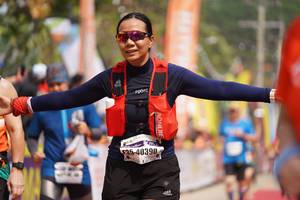 BIB: 40390
                            <button type="button" onclick="openModal(10318733)" class="btn btn-primary btn-sm float-right btn-popup" data-toggle="modal" data-target=".modal-high-quality">
                        <i class="fas fa-shopping-cart"></i> Add to Cart
                    </button>
                                            <button type="button" onclick="isThisMe(10318733, true)" class="btn btn-success btn-sm float-right btn-popup btn-isme hidden" data-toggle="tooltip" data-placement="bottom" title="นี่คือรูปของคุณใช่ไหม คลิกที่นี่เพื่อเอาเข้าอัลบั้ม">
                        <i class="fas fa-plus"></i> Add to album
                    </button>
                    <button type="button" onclick="isThisMe(10318733, false)" class="btn btn-warning btn-sm float-right btn-popup btn-isnotme hidden">
                        <i class="fas fa-ban"></i> Remove from album
                    </button>