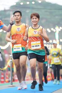 BIB: 42195, 45836
                            <button type="button" onclick="openModal(8045039)" class="btn btn-primary btn-sm float-right btn-popup" data-toggle="modal" data-target=".modal-high-quality">
                        <i class="fas fa-shopping-cart"></i> Add to Cart
                    </button>
                                            <button type="button" onclick="isThisMe(8045039, true)" class="btn btn-success btn-sm float-right btn-popup btn-isme hidden" data-toggle="tooltip" data-placement="bottom" title="นี่คือรูปของคุณใช่ไหม คลิกที่นี่เพื่อเอาเข้าอัลบั้ม">
                        <i class="fas fa-plus"></i> Add to album
                    </button>
                    <button type="button" onclick="isThisMe(8045039, false)" class="btn btn-warning btn-sm float-right btn-popup btn-isnotme hidden">
                        <i class="fas fa-ban"></i> Remove from album
                    </button>