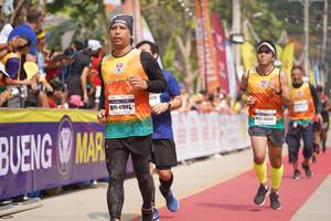 BIB: 438, 47082
                            <button type="button" onclick="openModal(10318044)" class="btn btn-primary btn-sm float-right btn-popup" data-toggle="modal" data-target=".modal-high-quality">
                        <i class="fas fa-shopping-cart"></i> Add to Cart
                    </button>
                                            <button type="button" onclick="isThisMe(10318044, true)" class="btn btn-success btn-sm float-right btn-popup btn-isme hidden" data-toggle="tooltip" data-placement="bottom" title="นี่คือรูปของคุณใช่ไหม คลิกที่นี่เพื่อเอาเข้าอัลบั้ม">
                        <i class="fas fa-plus"></i> Add to album
                    </button>
                    <button type="button" onclick="isThisMe(10318044, false)" class="btn btn-warning btn-sm float-right btn-popup btn-isnotme hidden">
                        <i class="fas fa-ban"></i> Remove from album
                    </button>