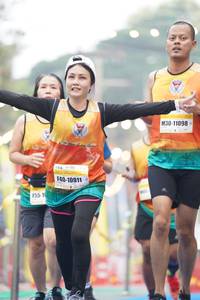 BIB: 11098, 10911
                            <button type="button" onclick="openModal(10237840)" class="btn btn-primary btn-sm float-right btn-popup" data-toggle="modal" data-target=".modal-high-quality">
                        <i class="fas fa-shopping-cart"></i> Add to Cart
                    </button>
                                            <button type="button" onclick="isThisMe(10237840, true)" class="btn btn-success btn-sm float-right btn-popup btn-isme hidden" data-toggle="tooltip" data-placement="bottom" title="นี่คือรูปของคุณใช่ไหม คลิกที่นี่เพื่อเอาเข้าอัลบั้ม">
                        <i class="fas fa-plus"></i> Add to album
                    </button>
                    <button type="button" onclick="isThisMe(10237840, false)" class="btn btn-warning btn-sm float-right btn-popup btn-isnotme hidden">
                        <i class="fas fa-ban"></i> Remove from album
                    </button>
