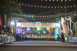 BIB: 102, 103, 00000
                            <button type="button" onclick="openModal(10249854)" class="btn btn-primary btn-sm float-right btn-popup" data-toggle="modal" data-target=".modal-high-quality">
                        <i class="fas fa-shopping-cart"></i> Add to Cart
                    </button>
                                            <button type="button" onclick="isThisMe(10249854, true)" class="btn btn-success btn-sm float-right btn-popup btn-isme hidden" data-toggle="tooltip" data-placement="bottom" title="นี่คือรูปของคุณใช่ไหม คลิกที่นี่เพื่อเอาเข้าอัลบั้ม">
                        <i class="fas fa-plus"></i> Add to album
                    </button>
                    <button type="button" onclick="isThisMe(10249854, false)" class="btn btn-warning btn-sm float-right btn-popup btn-isnotme hidden">
                        <i class="fas fa-ban"></i> Remove from album
                    </button>