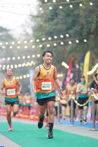 BIB: 211
                            <button type="button" onclick="openModal(10241563)" class="btn btn-primary btn-sm float-right btn-popup" data-toggle="modal" data-target=".modal-high-quality">
                        <i class="fas fa-shopping-cart"></i> Add to Cart
                    </button>
                                            <button type="button" onclick="isThisMe(10241563, true)" class="btn btn-success btn-sm float-right btn-popup btn-isme hidden" data-toggle="tooltip" data-placement="bottom" title="นี่คือรูปของคุณใช่ไหม คลิกที่นี่เพื่อเอาเข้าอัลบั้ม">
                        <i class="fas fa-plus"></i> Add to album
                    </button>
                    <button type="button" onclick="isThisMe(10241563, false)" class="btn btn-warning btn-sm float-right btn-popup btn-isnotme hidden">
                        <i class="fas fa-ban"></i> Remove from album
                    </button>