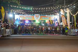 BIB: 40001, 00006, 800
                            <button type="button" onclick="openModal(10249968)" class="btn btn-primary btn-sm float-right btn-popup" data-toggle="modal" data-target=".modal-high-quality">
                        <i class="fas fa-shopping-cart"></i> Add to Cart
                    </button>
                                            <button type="button" onclick="isThisMe(10249968, true)" class="btn btn-success btn-sm float-right btn-popup btn-isme hidden" data-toggle="tooltip" data-placement="bottom" title="นี่คือรูปของคุณใช่ไหม คลิกที่นี่เพื่อเอาเข้าอัลบั้ม">
                        <i class="fas fa-plus"></i> Add to album
                    </button>
                    <button type="button" onclick="isThisMe(10249968, false)" class="btn btn-warning btn-sm float-right btn-popup btn-isnotme hidden">
                        <i class="fas fa-ban"></i> Remove from album
                    </button>