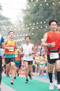BIB: 2631
                            <button type="button" onclick="openModal(10248715)" class="btn btn-primary btn-sm float-right btn-popup" data-toggle="modal" data-target=".modal-high-quality">
                        <i class="fas fa-shopping-cart"></i> Add to Cart
                    </button>
                                            <button type="button" onclick="isThisMe(10248715, true)" class="btn btn-success btn-sm float-right btn-popup btn-isme hidden" data-toggle="tooltip" data-placement="bottom" title="นี่คือรูปของคุณใช่ไหม คลิกที่นี่เพื่อเอาเข้าอัลบั้ม">
                        <i class="fas fa-plus"></i> Add to album
                    </button>
                    <button type="button" onclick="isThisMe(10248715, false)" class="btn btn-warning btn-sm float-right btn-popup btn-isnotme hidden">
                        <i class="fas fa-ban"></i> Remove from album
                    </button>