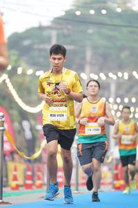 BIB: 11174
                            <button type="button" onclick="openModal(10143761)" class="btn btn-primary btn-sm float-right btn-popup" data-toggle="modal" data-target=".modal-high-quality">
                        <i class="fas fa-shopping-cart"></i> Add to Cart
                    </button>
                                            <button type="button" onclick="isThisMe(10143761, true)" class="btn btn-success btn-sm float-right btn-popup btn-isme hidden" data-toggle="tooltip" data-placement="bottom" title="นี่คือรูปของคุณใช่ไหม คลิกที่นี่เพื่อเอาเข้าอัลบั้ม">
                        <i class="fas fa-plus"></i> Add to album
                    </button>
                    <button type="button" onclick="isThisMe(10143761, false)" class="btn btn-warning btn-sm float-right btn-popup btn-isnotme hidden">
                        <i class="fas fa-ban"></i> Remove from album
                    </button>