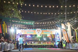 BIB: 0000
                            <button type="button" onclick="openModal(10249913)" class="btn btn-primary btn-sm float-right btn-popup" data-toggle="modal" data-target=".modal-high-quality">
                        <i class="fas fa-shopping-cart"></i> Add to Cart
                    </button>
                                            <button type="button" onclick="isThisMe(10249913, true)" class="btn btn-success btn-sm float-right btn-popup btn-isme hidden" data-toggle="tooltip" data-placement="bottom" title="นี่คือรูปของคุณใช่ไหม คลิกที่นี่เพื่อเอาเข้าอัลบั้ม">
                        <i class="fas fa-plus"></i> Add to album
                    </button>
                    <button type="button" onclick="isThisMe(10249913, false)" class="btn btn-warning btn-sm float-right btn-popup btn-isnotme hidden">
                        <i class="fas fa-ban"></i> Remove from album
                    </button>