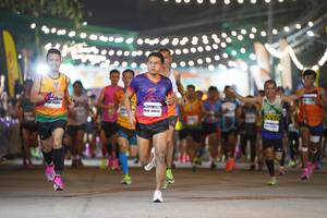 BIB: 45454
                            <button type="button" onclick="openModal(10250029)" class="btn btn-primary btn-sm float-right btn-popup" data-toggle="modal" data-target=".modal-high-quality">
                        <i class="fas fa-shopping-cart"></i> Add to Cart
                    </button>
                                            <button type="button" onclick="isThisMe(10250029, true)" class="btn btn-success btn-sm float-right btn-popup btn-isme hidden" data-toggle="tooltip" data-placement="bottom" title="นี่คือรูปของคุณใช่ไหม คลิกที่นี่เพื่อเอาเข้าอัลบั้ม">
                        <i class="fas fa-plus"></i> Add to album
                    </button>
                    <button type="button" onclick="isThisMe(10250029, false)" class="btn btn-warning btn-sm float-right btn-popup btn-isnotme hidden">
                        <i class="fas fa-ban"></i> Remove from album
                    </button>