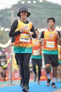 BIB: 16045
                            <button type="button" onclick="openModal(10108831)" class="btn btn-primary btn-sm float-right btn-popup" data-toggle="modal" data-target=".modal-high-quality">
                        <i class="fas fa-shopping-cart"></i> Add to Cart
                    </button>
                                            <button type="button" onclick="isThisMe(10108831, true)" class="btn btn-success btn-sm float-right btn-popup btn-isme hidden" data-toggle="tooltip" data-placement="bottom" title="นี่คือรูปของคุณใช่ไหม คลิกที่นี่เพื่อเอาเข้าอัลบั้ม">
                        <i class="fas fa-plus"></i> Add to album
                    </button>
                    <button type="button" onclick="isThisMe(10108831, false)" class="btn btn-warning btn-sm float-right btn-popup btn-isnotme hidden">
                        <i class="fas fa-ban"></i> Remove from album
                    </button>