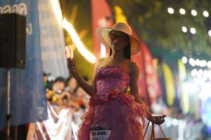 BIB: 45483
                            <button type="button" onclick="openModal(10250220)" class="btn btn-primary btn-sm float-right btn-popup" data-toggle="modal" data-target=".modal-high-quality">
                        <i class="fas fa-shopping-cart"></i> Add to Cart
                    </button>
                                            <button type="button" onclick="isThisMe(10250220, true)" class="btn btn-success btn-sm float-right btn-popup btn-isme hidden" data-toggle="tooltip" data-placement="bottom" title="นี่คือรูปของคุณใช่ไหม คลิกที่นี่เพื่อเอาเข้าอัลบั้ม">
                        <i class="fas fa-plus"></i> Add to album
                    </button>
                    <button type="button" onclick="isThisMe(10250220, false)" class="btn btn-warning btn-sm float-right btn-popup btn-isnotme hidden">
                        <i class="fas fa-ban"></i> Remove from album
                    </button>