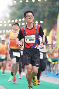 BIB: 28130
                            <button type="button" onclick="openModal(10248969)" class="btn btn-primary btn-sm float-right btn-popup" data-toggle="modal" data-target=".modal-high-quality">
                        <i class="fas fa-shopping-cart"></i> Add to Cart
                    </button>
                                            <button type="button" onclick="isThisMe(10248969, true)" class="btn btn-success btn-sm float-right btn-popup btn-isme hidden" data-toggle="tooltip" data-placement="bottom" title="นี่คือรูปของคุณใช่ไหม คลิกที่นี่เพื่อเอาเข้าอัลบั้ม">
                        <i class="fas fa-plus"></i> Add to album
                    </button>
                    <button type="button" onclick="isThisMe(10248969, false)" class="btn btn-warning btn-sm float-right btn-popup btn-isnotme hidden">
                        <i class="fas fa-ban"></i> Remove from album
                    </button>