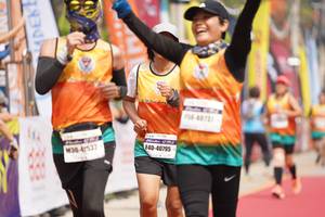 BIB: 40731, 40795, 41532
                            <button type="button" onclick="openModal(8330454)" class="btn btn-primary btn-sm float-right btn-popup" data-toggle="modal" data-target=".modal-high-quality">
                        <i class="fas fa-shopping-cart"></i> Add to Cart
                    </button>
                                            <button type="button" onclick="isThisMe(8330454, true)" class="btn btn-success btn-sm float-right btn-popup btn-isme hidden" data-toggle="tooltip" data-placement="bottom" title="นี่คือรูปของคุณใช่ไหม คลิกที่นี่เพื่อเอาเข้าอัลบั้ม">
                        <i class="fas fa-plus"></i> Add to album
                    </button>
                    <button type="button" onclick="isThisMe(8330454, false)" class="btn btn-warning btn-sm float-right btn-popup btn-isnotme hidden">
                        <i class="fas fa-ban"></i> Remove from album
                    </button>