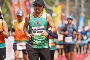 BIB: 421952, 40927
                            <button type="button" onclick="openModal(8328746)" class="btn btn-primary btn-sm float-right btn-popup" data-toggle="modal" data-target=".modal-high-quality">
                        <i class="fas fa-shopping-cart"></i> Add to Cart
                    </button>
                                            <button type="button" onclick="isThisMe(8328746, true)" class="btn btn-success btn-sm float-right btn-popup btn-isme hidden" data-toggle="tooltip" data-placement="bottom" title="นี่คือรูปของคุณใช่ไหม คลิกที่นี่เพื่อเอาเข้าอัลบั้ม">
                        <i class="fas fa-plus"></i> Add to album
                    </button>
                    <button type="button" onclick="isThisMe(8328746, false)" class="btn btn-warning btn-sm float-right btn-popup btn-isnotme hidden">
                        <i class="fas fa-ban"></i> Remove from album
                    </button>