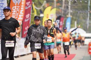 BIB: 47103, 47277
                            <button type="button" onclick="openModal(8311969)" class="btn btn-primary btn-sm float-right btn-popup" data-toggle="modal" data-target=".modal-high-quality">
                        <i class="fas fa-shopping-cart"></i> Add to Cart
                    </button>
                                            <button type="button" onclick="isThisMe(8311969, true)" class="btn btn-success btn-sm float-right btn-popup btn-isme hidden" data-toggle="tooltip" data-placement="bottom" title="นี่คือรูปของคุณใช่ไหม คลิกที่นี่เพื่อเอาเข้าอัลบั้ม">
                        <i class="fas fa-plus"></i> Add to album
                    </button>
                    <button type="button" onclick="isThisMe(8311969, false)" class="btn btn-warning btn-sm float-right btn-popup btn-isnotme hidden">
                        <i class="fas fa-ban"></i> Remove from album
                    </button>