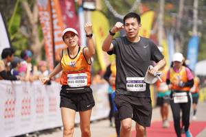 BIB: 46083, 42798
                            <button type="button" onclick="openModal(8335980)" class="btn btn-primary btn-sm float-right btn-popup" data-toggle="modal" data-target=".modal-high-quality">
                        <i class="fas fa-shopping-cart"></i> Add to Cart
                    </button>
                                            <button type="button" onclick="isThisMe(8335980, true)" class="btn btn-success btn-sm float-right btn-popup btn-isme hidden" data-toggle="tooltip" data-placement="bottom" title="นี่คือรูปของคุณใช่ไหม คลิกที่นี่เพื่อเอาเข้าอัลบั้ม">
                        <i class="fas fa-plus"></i> Add to album
                    </button>
                    <button type="button" onclick="isThisMe(8335980, false)" class="btn btn-warning btn-sm float-right btn-popup btn-isnotme hidden">
                        <i class="fas fa-ban"></i> Remove from album
                    </button>