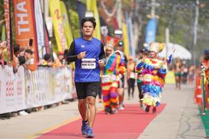 BIB: 42720
                            <button type="button" onclick="openModal(8337806)" class="btn btn-primary btn-sm float-right btn-popup" data-toggle="modal" data-target=".modal-high-quality">
                        <i class="fas fa-shopping-cart"></i> Add to Cart
                    </button>
                                            <button type="button" onclick="isThisMe(8337806, true)" class="btn btn-success btn-sm float-right btn-popup btn-isme hidden" data-toggle="tooltip" data-placement="bottom" title="นี่คือรูปของคุณใช่ไหม คลิกที่นี่เพื่อเอาเข้าอัลบั้ม">
                        <i class="fas fa-plus"></i> Add to album
                    </button>
                    <button type="button" onclick="isThisMe(8337806, false)" class="btn btn-warning btn-sm float-right btn-popup btn-isnotme hidden">
                        <i class="fas fa-ban"></i> Remove from album
                    </button>